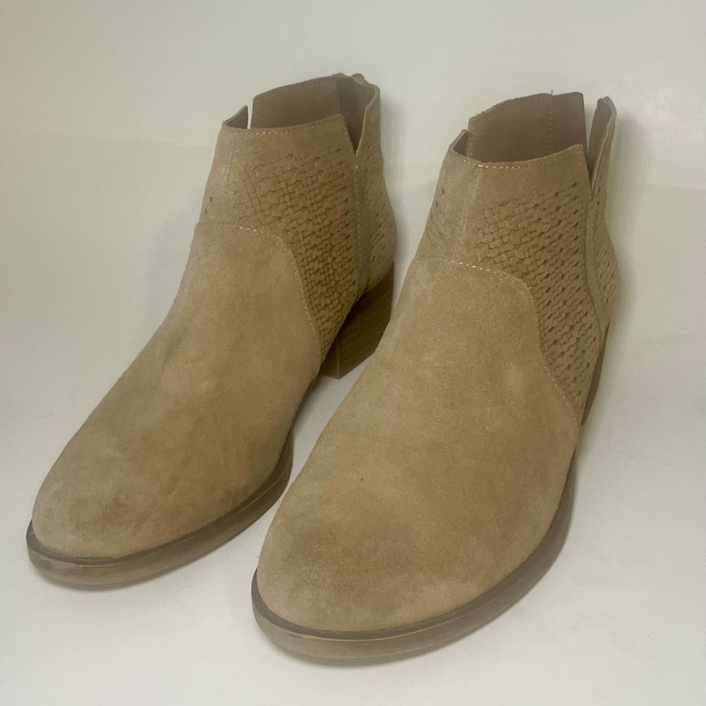Kensie Tan Suede Ankle Booties